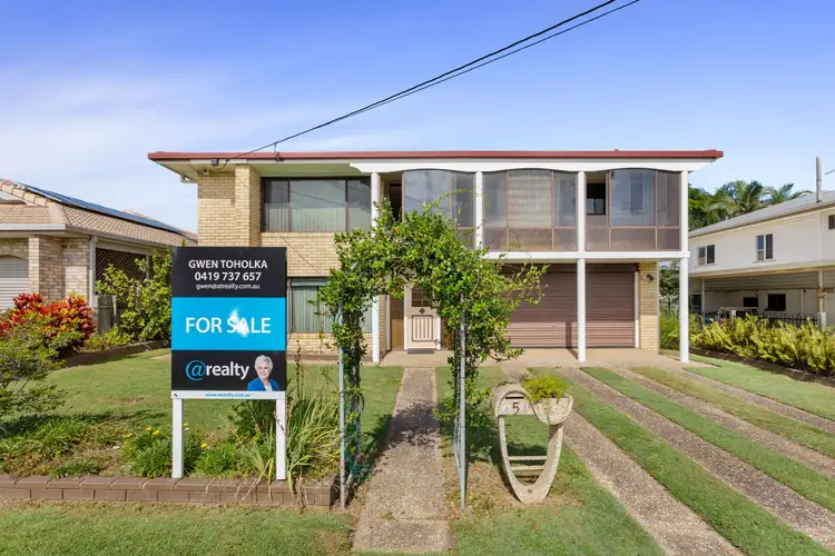 5 Michel Road, Scarborough QLD 4020