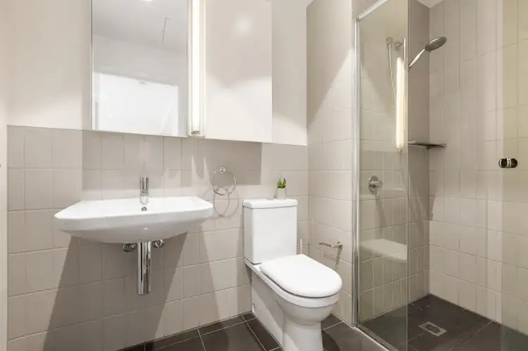 Fourth view of Homely unit listing, 102/1 Kennedy Avenue, Richmond VIC 3121