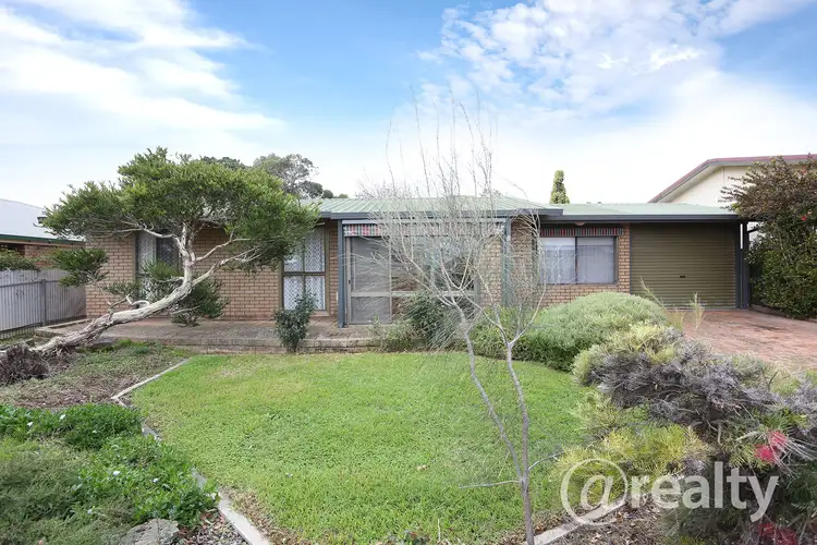 8 Plaza Avenue, Sellicks Beach SA 5174