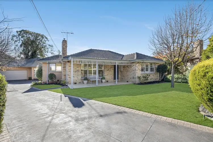 2 Rowan Court