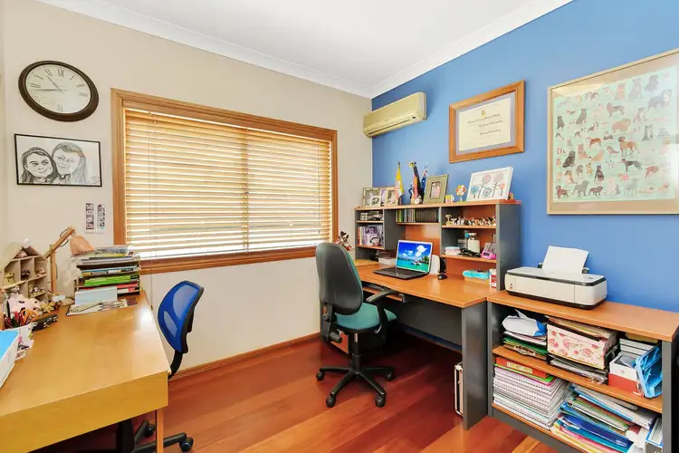 11 Carissa Street, Sinnamon Park QLD 4073