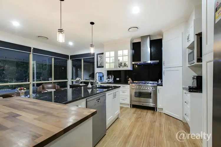 19 Grandis Court, Cashmere QLD 4500