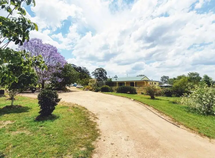 38 Woodlea Court, Crows Nest QLD 4355