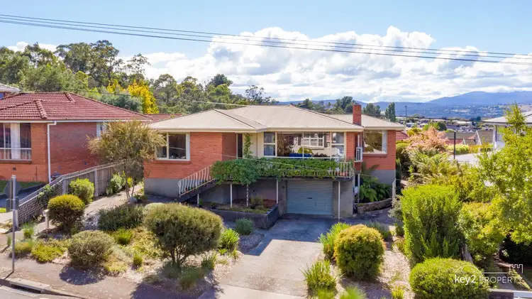 13 Chifley Street, Kings Meadows TAS 7249