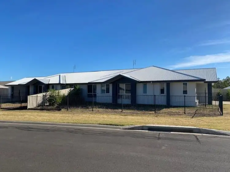 1 Dogwood Court, Miles QLD 4415
