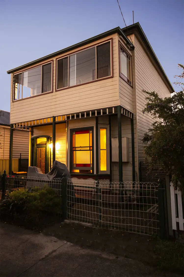 15 Hargrave Street, Carrington NSW 2294
