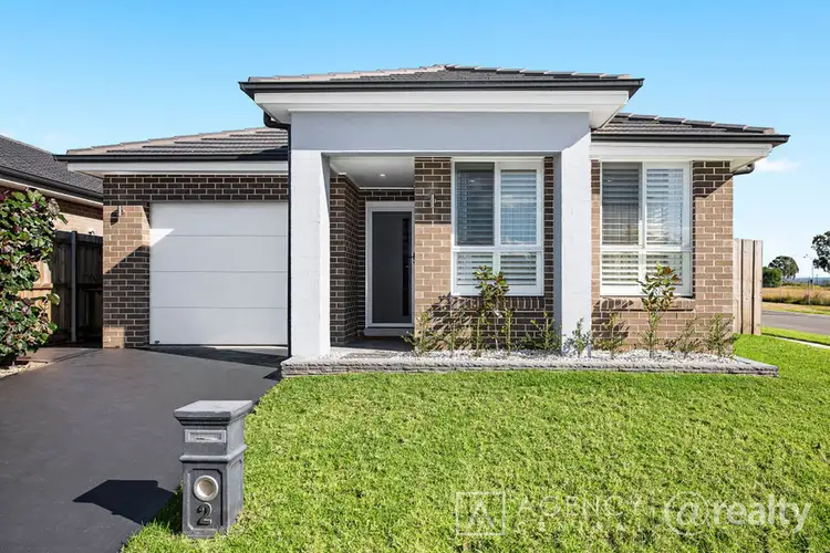 2 Clowes Street, Elderslie NSW 2570