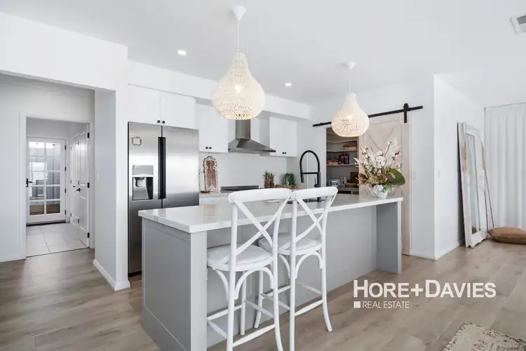 Second view of Homely house listing, 8 Bennelong Crescent, Lloyd NSW 2650