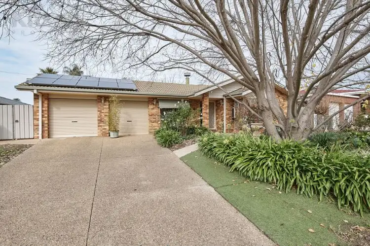 78 Maple Road, Lake Albert NSW 2650