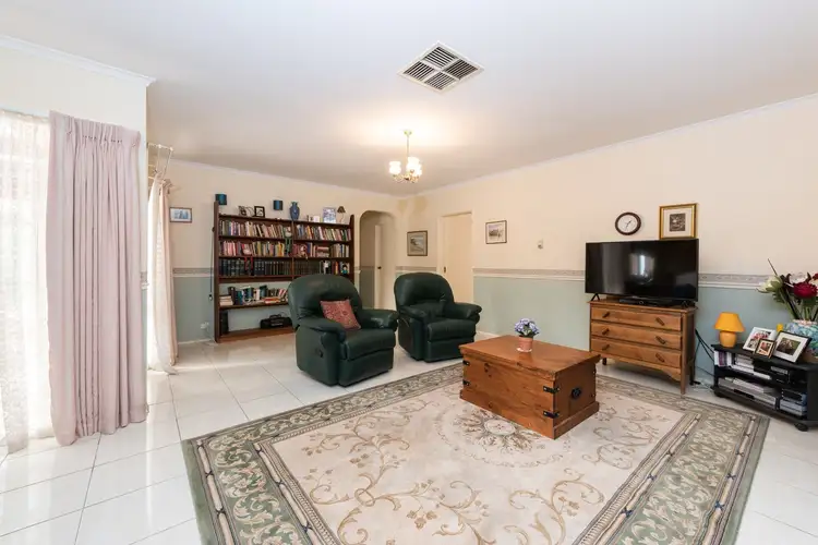 13 Fleetwood Drive, Greenvale VIC 3059