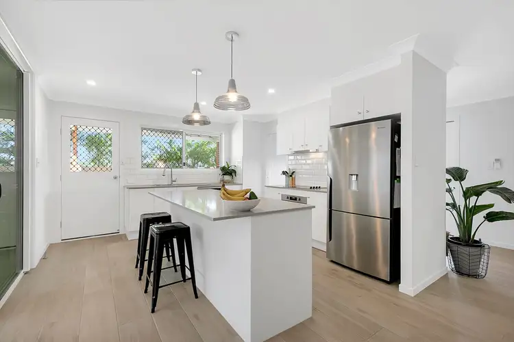 Second view of Homely house listing, 4a Joanne Crescent, Thornlands QLD 4164