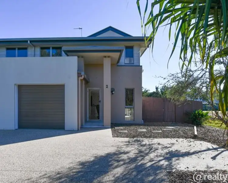 Main view of Homely townhouse listing, 2/37 Creekside Esplanade, Cooloola Cove QLD 4580