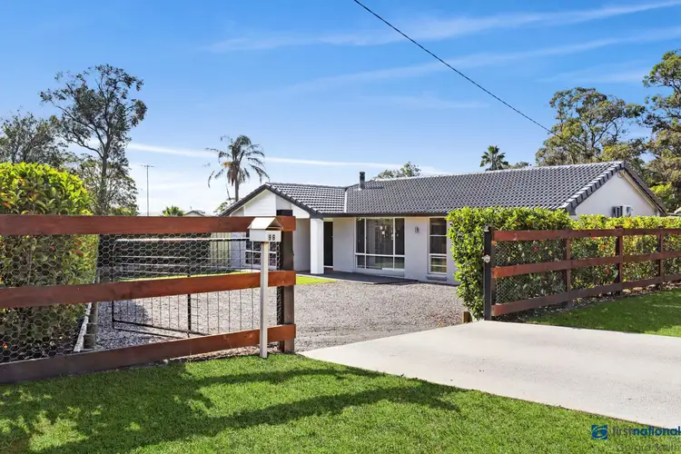 96 West Parade, Buxton NSW 2571