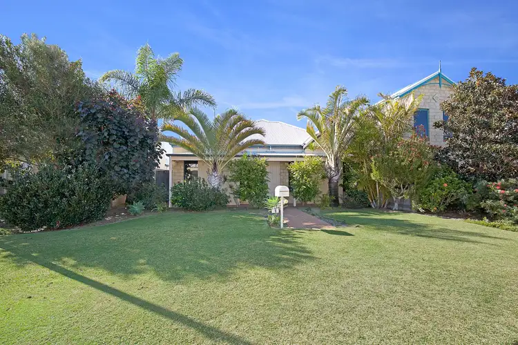 9 Isabellas Way, Erskine WA 6210