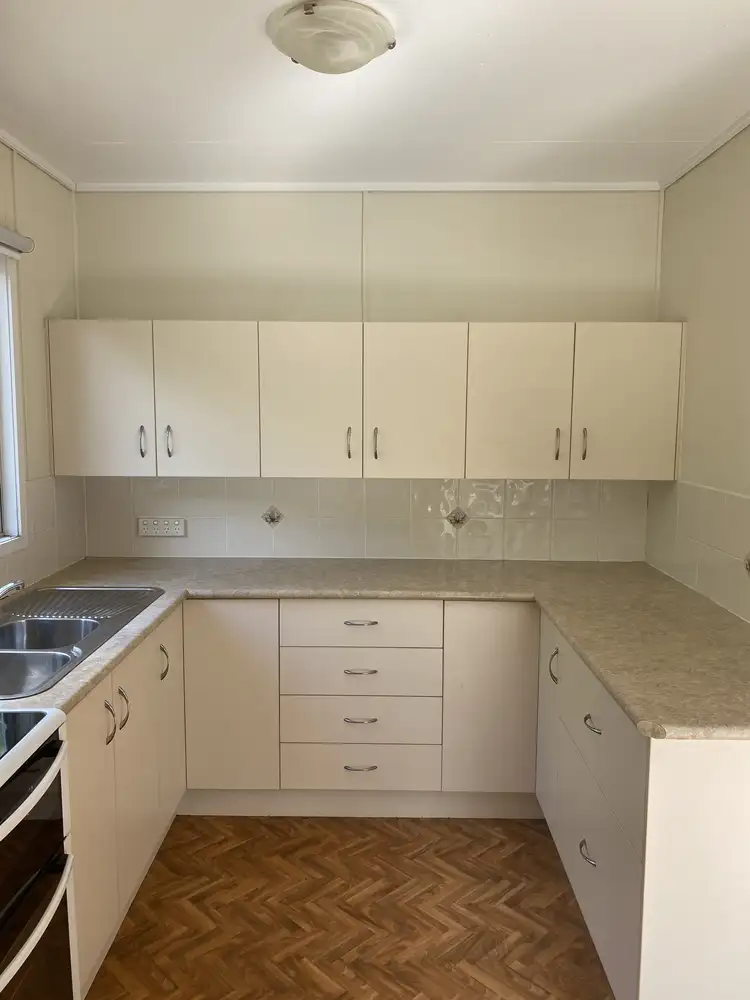 Seventh view of Homely house listing, 2 Davis Street, Mount Larcom QLD 4695