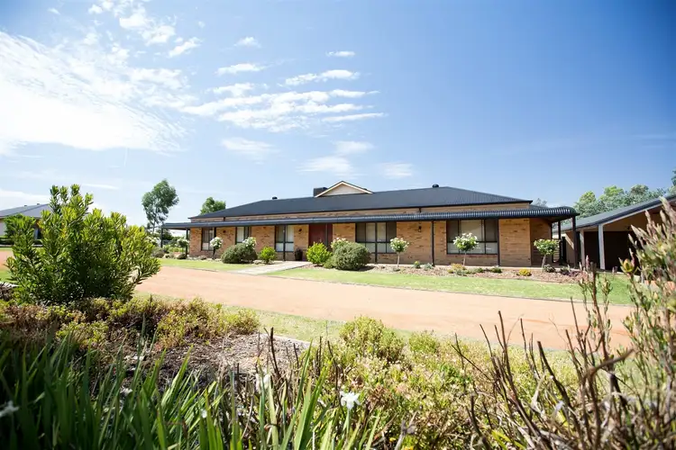 9 Old Homestead Drive, Dubbo NSW 2830