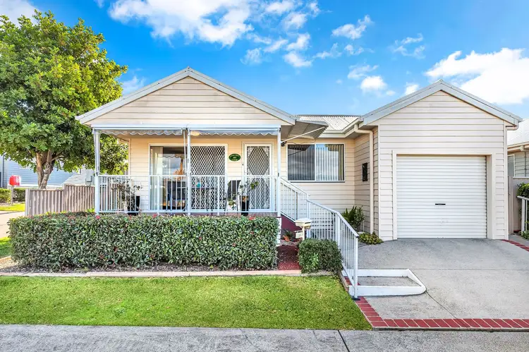 101/2 Saliena Avenue, Lake Munmorah NSW 2259