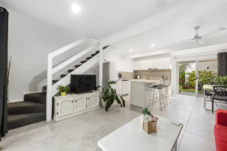 Fifth view of Homely unit listing, 2/261 Weyba Road, Noosaville QLD 4566