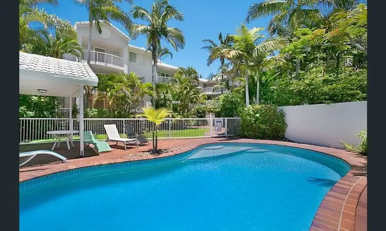 6/32 Second Avenue, Broadbeach QLD 4218