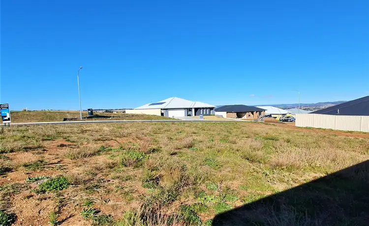 40 Newlands Crescent, Kelso NSW 2795