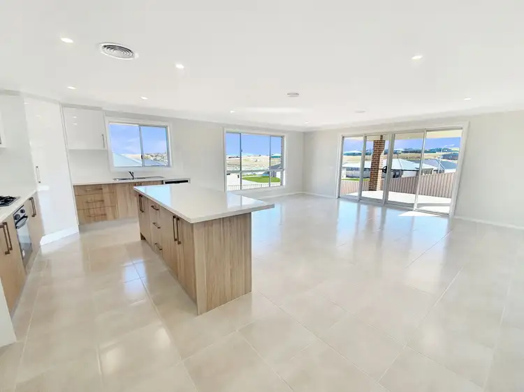 1 Keystone Rise, Kelso NSW 2795