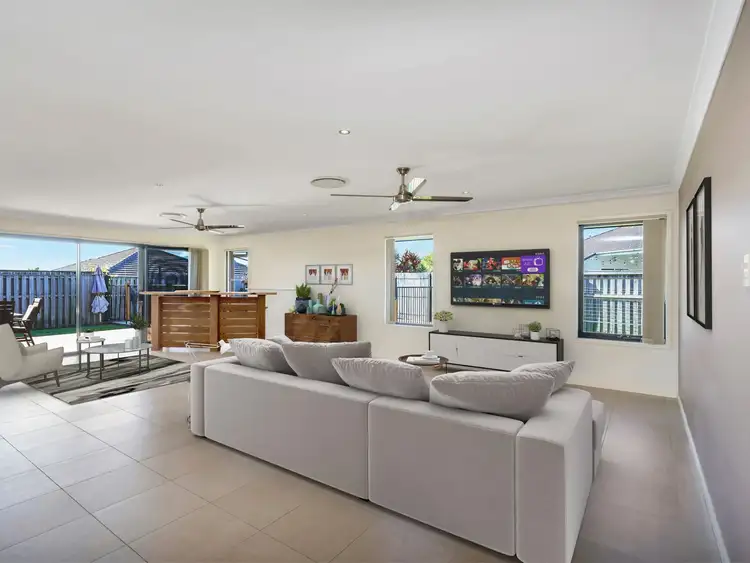 Sixth view of Homely house listing, 3 Lanier Close, Oxenford QLD 4210