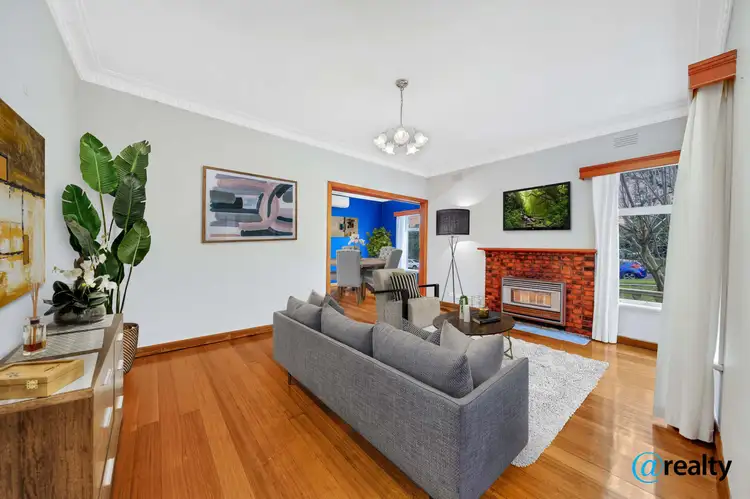 1/63 Mount View Parade, Croydon VIC 3136