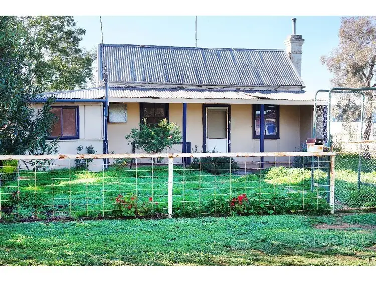 37 Algalah St, Narromine NSW 2821