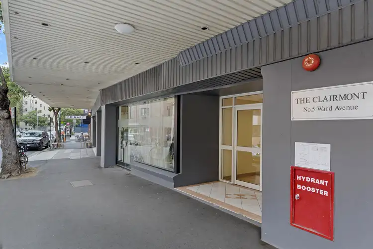 Fifth view of Homely studio listing, 517/5 Ward Avenue, Potts Point NSW 2011