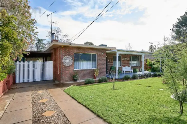 4 Raye Street, Tolland NSW 2650