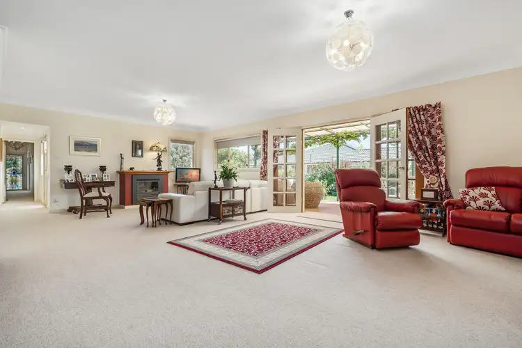 42 Warraderry Street, Grenfell NSW 2810