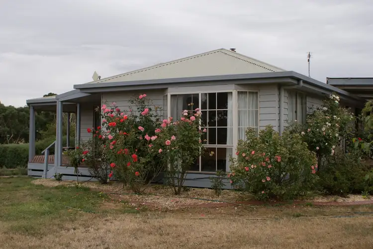 19 Henlin Park Road, Smythesdale VIC 3351