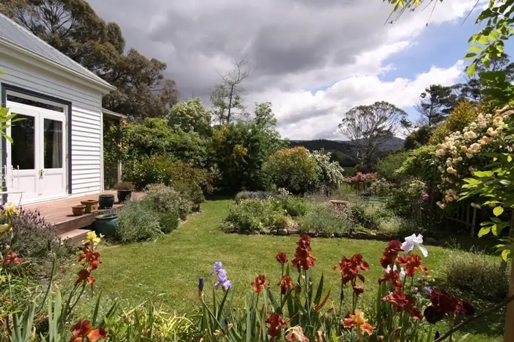 40 North Glen Road, Huonville TAS 7109