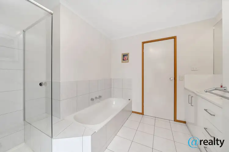 Fourth view of Homely house listing, 6 The Spur, Hampton Park VIC 3976