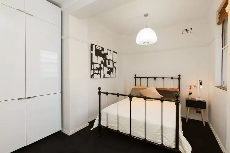 Fifth view of Homely apartment listing, 8/1 Birtley Place, Elizabeth Bay NSW 2011