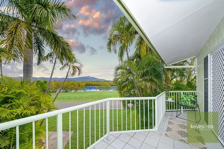 2/20-22 Cameron Street, Railway Estate QLD 4810