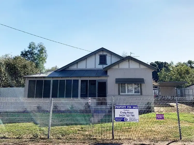25 Hope St, Bourke NSW 2840