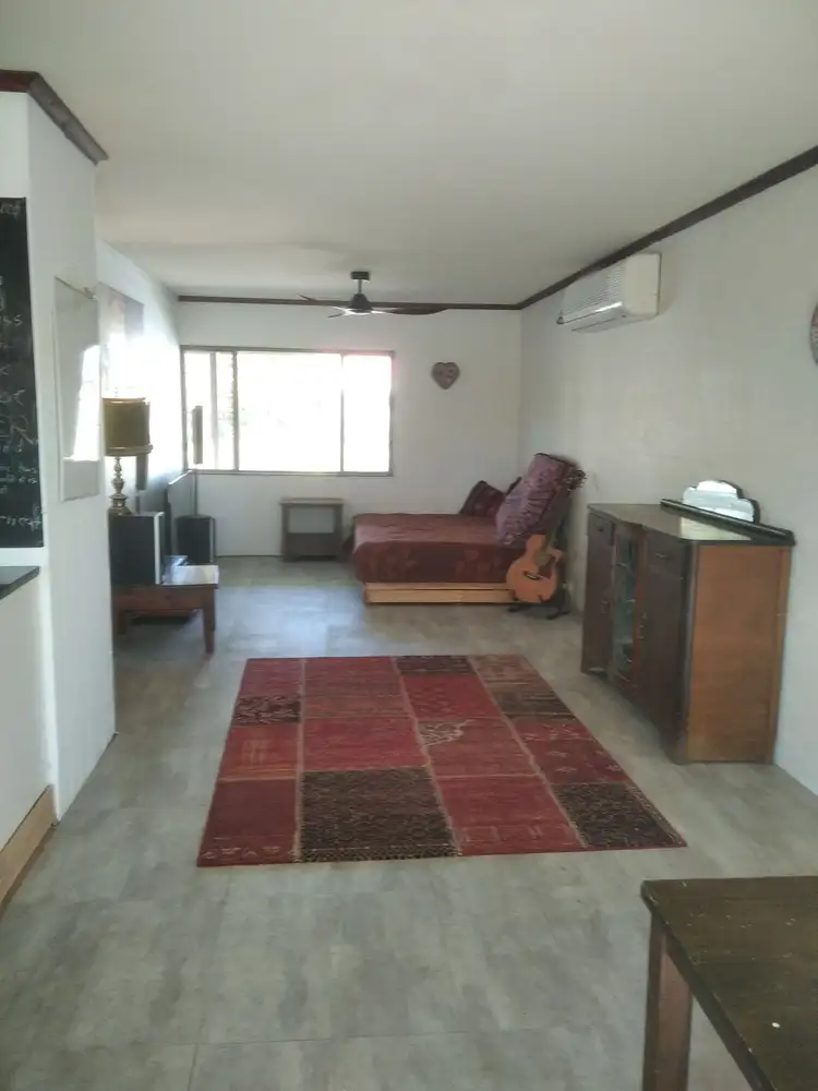 109 Limpus St, Urangan QLD 4655