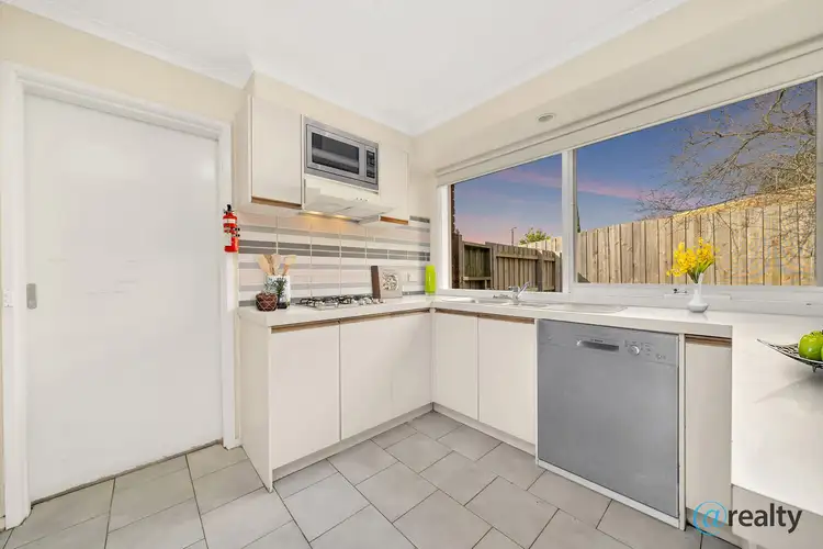 Sixth view of Homely house listing, 5 Janet Court, Hampton Park VIC 3976