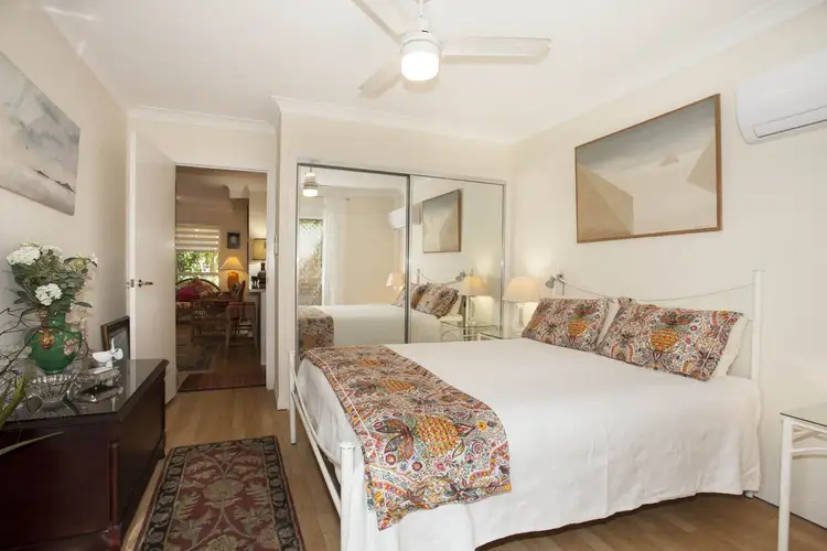 Third view of Homely unit listing, 4/31 Mawarra St, Chevron Island QLD 4217