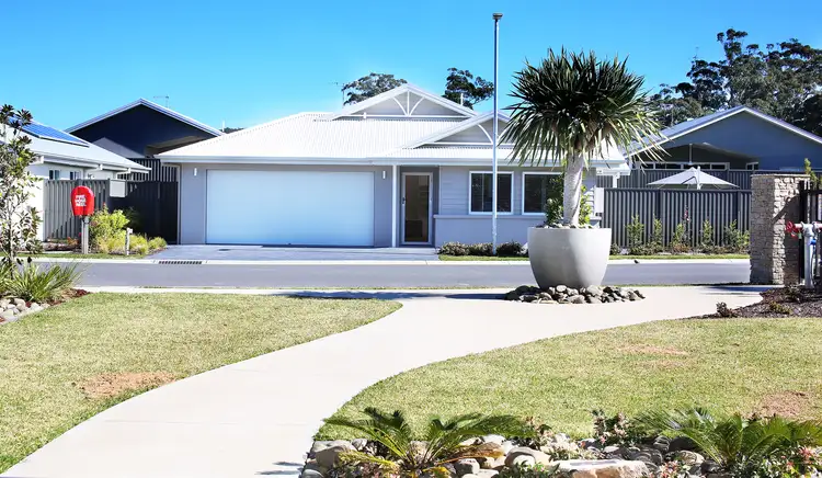 197/11 McIntosh Crescent, Woolgoolga NSW 2456