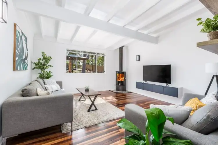 2 Wenona Street, Karalee QLD 4306
