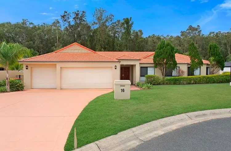 16 Kettlewell Chase, Arundel QLD 4214