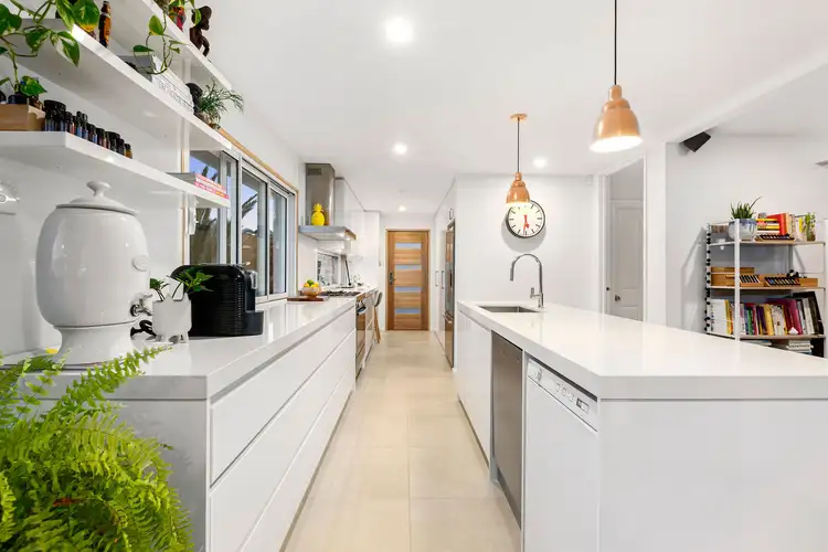 9 Wattle Court, Templestowe Lower VIC 3107