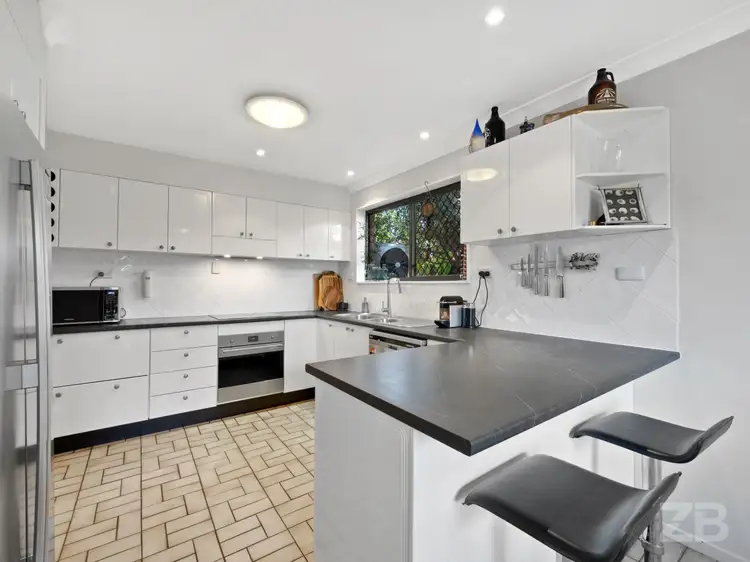 Fourth view of Homely house listing, 10 Alison Court, Kippa-ring QLD 4021