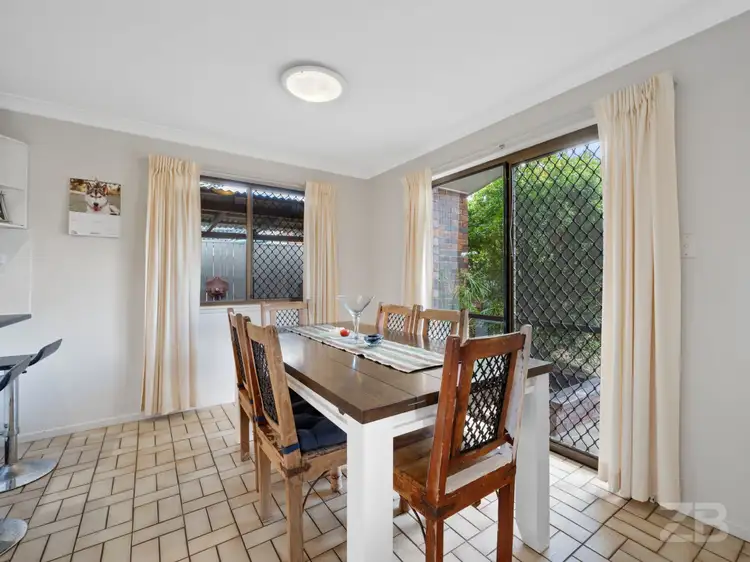 Fifth view of Homely house listing, 10 Alison Court, Kippa-ring QLD 4021