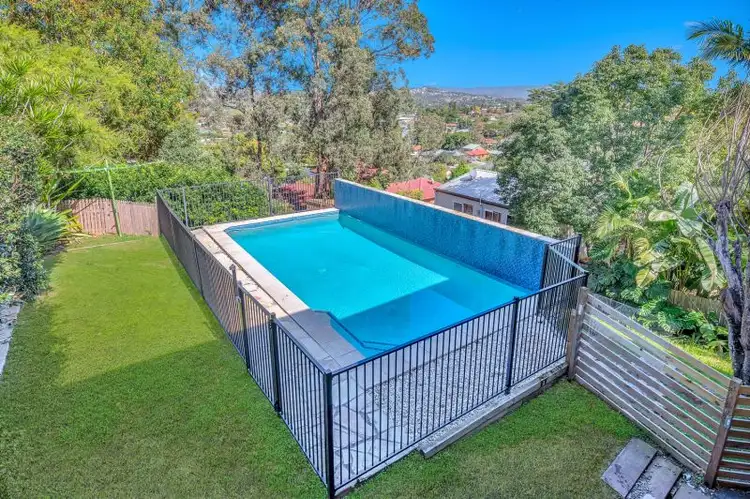 Seventh view of Homely house listing, 9 Opal Court, Carrara QLD 4211