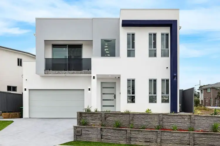 30 Poulton Terrace, Campbelltown NSW 2560