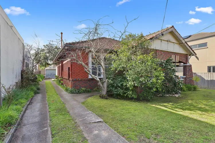 30 Mercer Parade, Newtown VIC 3220
