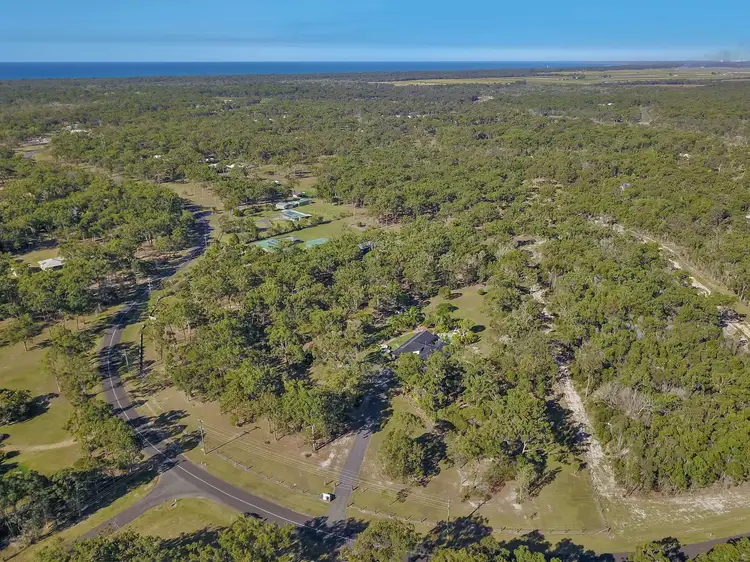 54 Isaac Moore Drive, Moore Park Beach QLD 4670